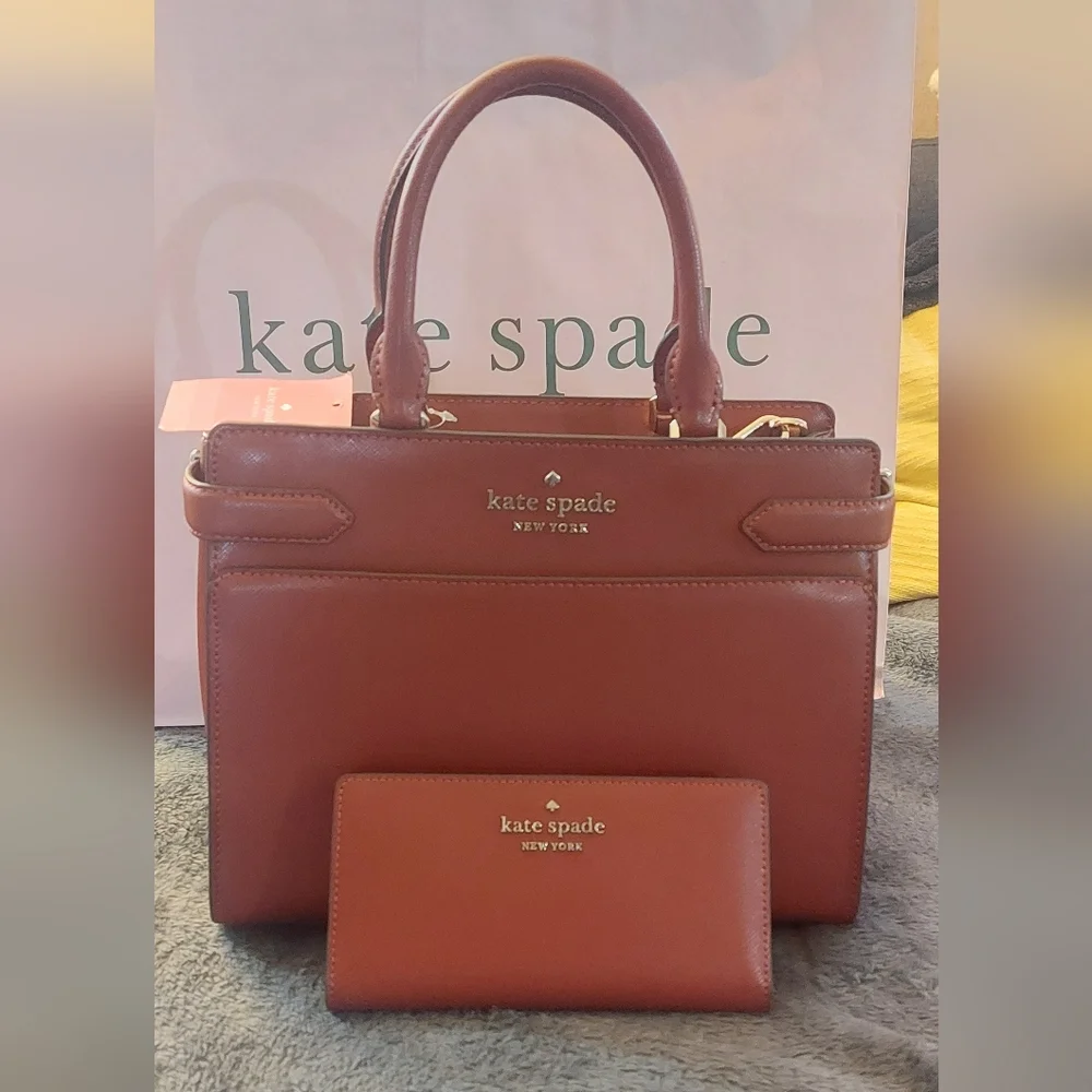 Kate Spade Staci Medium Satchel Crossbody With Matching Wallet in Red Currant